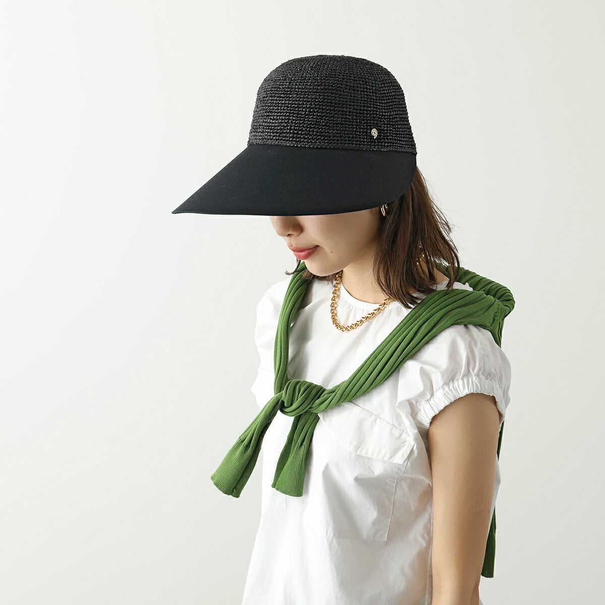 Chapeau à visière en paille